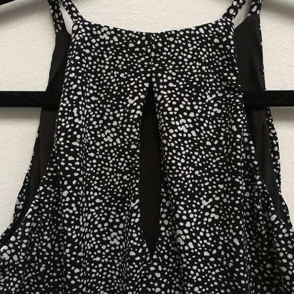 Saks Fifth Avenue high-neck dress - Picture 2 of 5